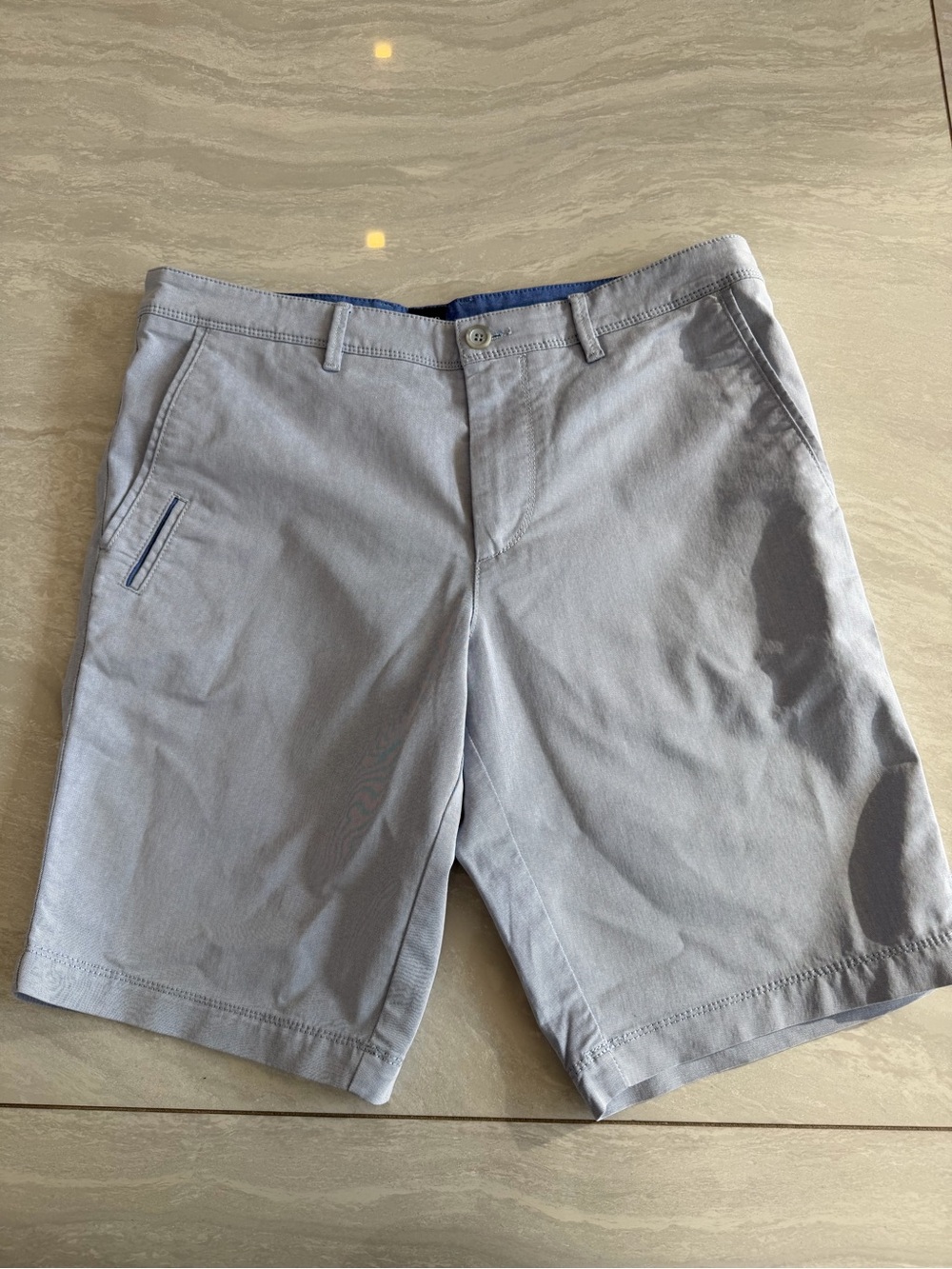 Hugo Boss Light Gray Flat-Front Men's Shorts